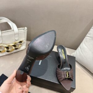 Yves Saint Laurent - Mules à talon - Marron plissé