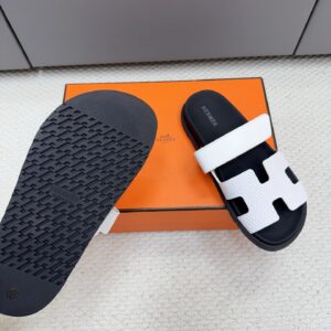 Hermès - Sandales plates - Blanc et noir logo H