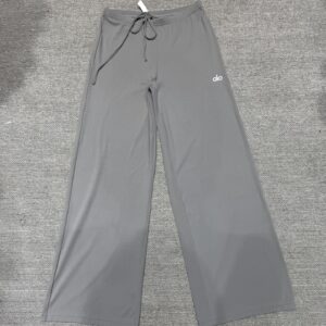Alo - Pantalon sport coupe large - Gris clair