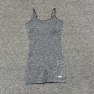 Alo - Combinaison sport short fines bretelles - Gris