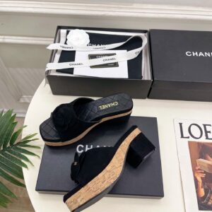Chanel - Mules compensées - Noir daim