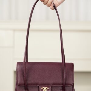 Chanel - Sac porté épaule - Bordeaux cuir grainé